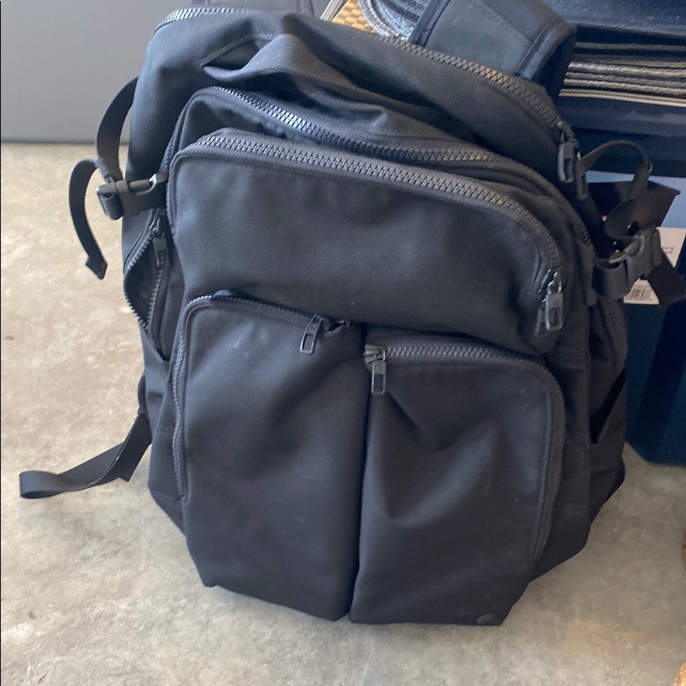 Lule Lemon Black Backpack